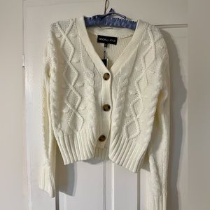 NWT Kendall + Kylie Cropped Cardigan